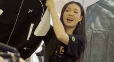 代理满足：妻子